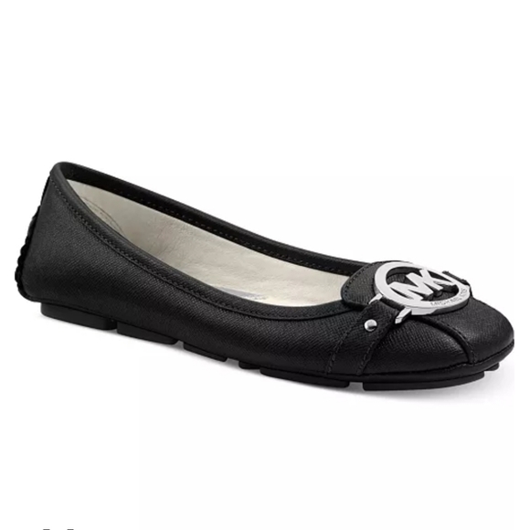 NIB Michael Kors Fulton Moccasin Black Leather Flats - Picture 1 of 12